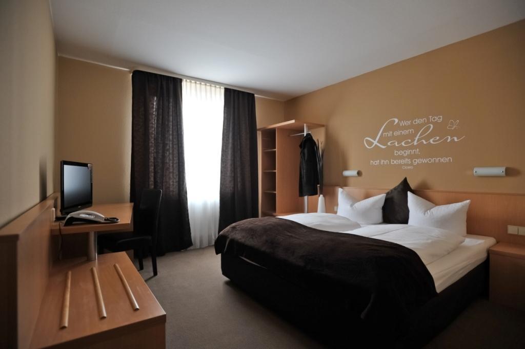 Sensconvent Hotel Michendorf 미쉔도르프 객실 사진