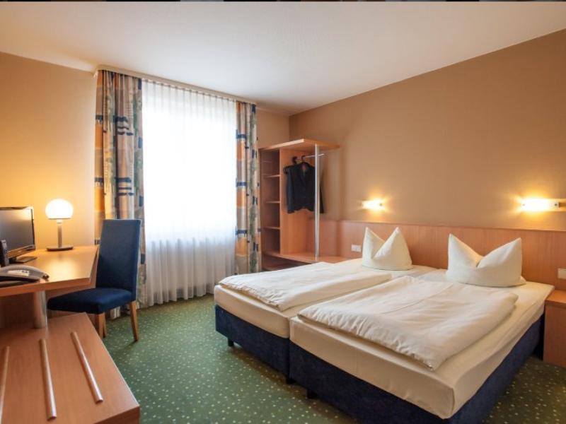 Sensconvent Hotel Michendorf 미쉔도르프 외부 사진